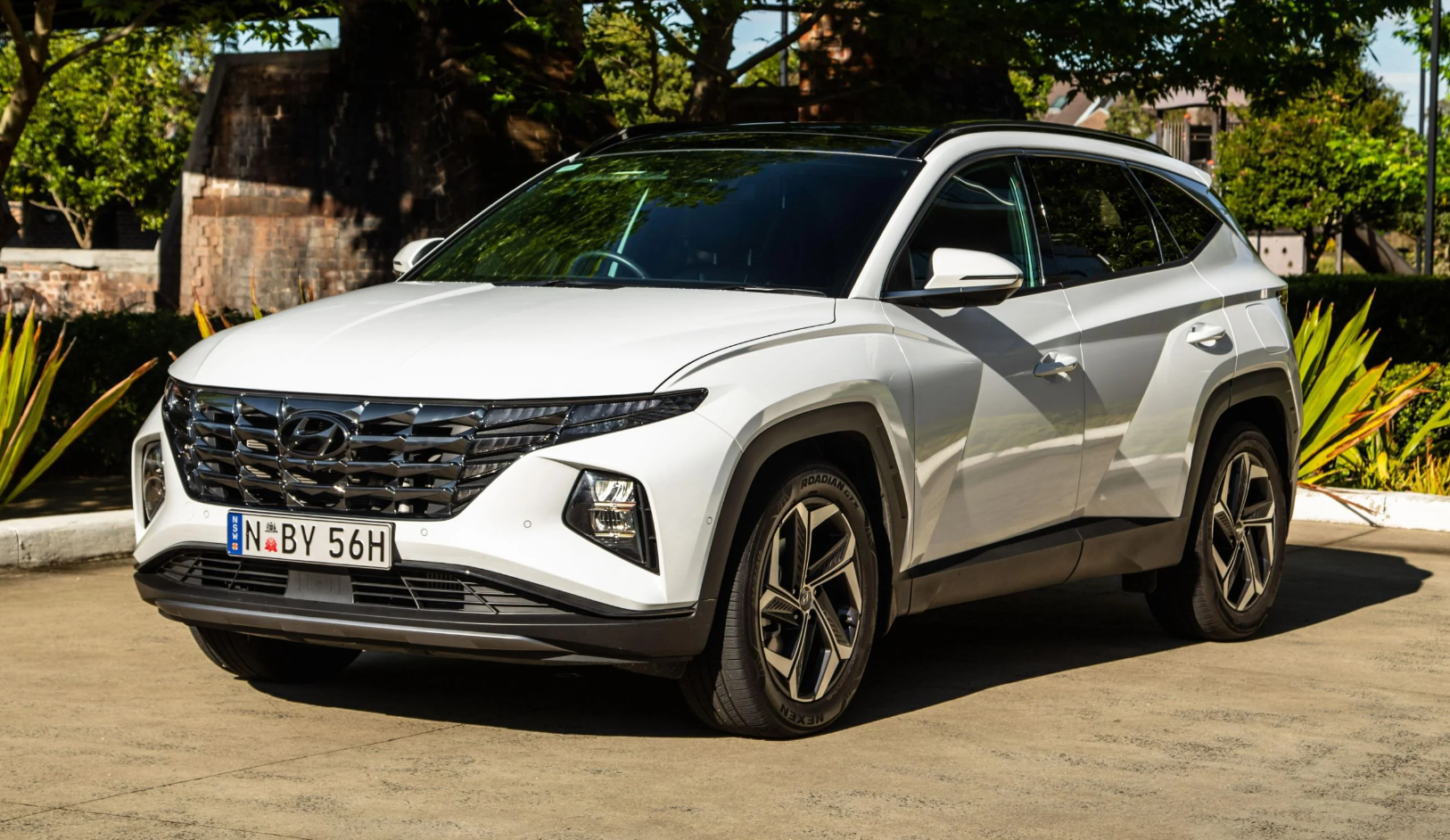 Hyundai Tucson 2025: Redesign, Hybrid, and Colors