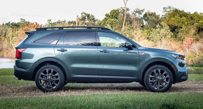 Kia Sorento 2025: Cost, Interior, and Release Date