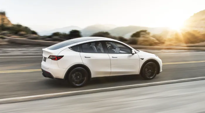 Tesla Model Y 2025: Release Date, Redesign, and Price