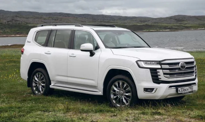 New Toyota Land Cruiser SUV 2025: Changes, Cost, and Release Date